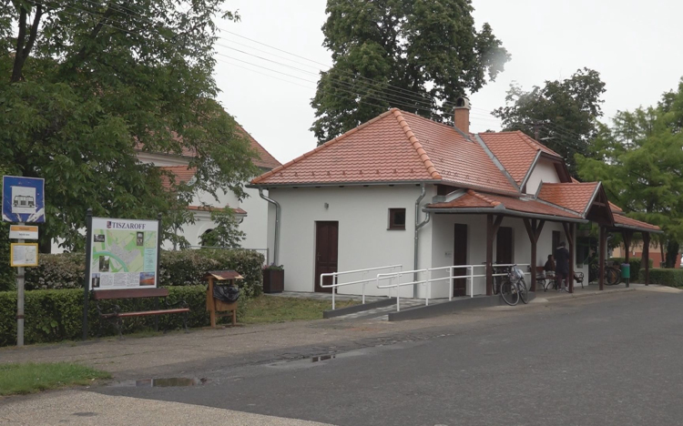PROJEKTZÁRÓ RENDEZVÉNY TISZAROFFON