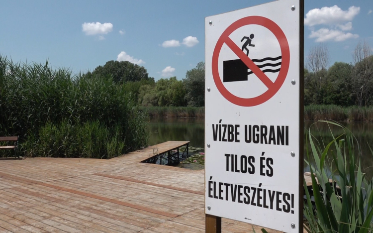 TRAGÉDIÁBA TORKOLLOT A FÜRDŐZÉS CIBAKHÁZÁN