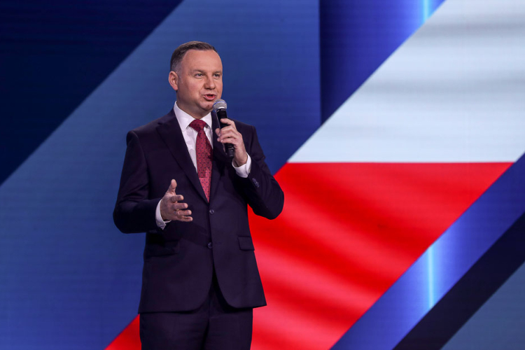 A hagyományos család védelmét ígérte Andrzej Duda lengyel elnök 