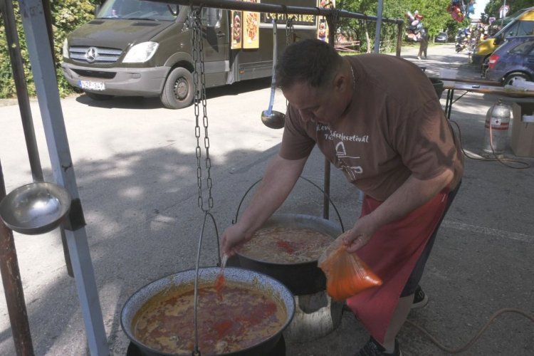 HAGYOMÁNYŐRZÉS ÉS GASZTRONÓMIA