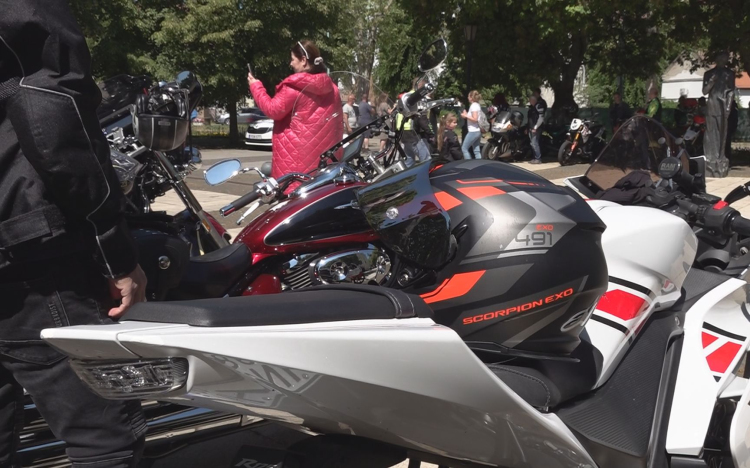 MOTORSZENTELÉS SZOLNOKON