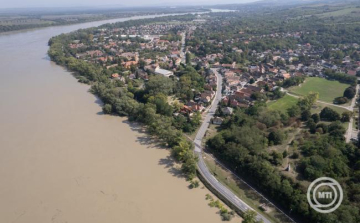 Árvíz - OVF: megkezdődött a Duna tetőzése a Szigetköznél