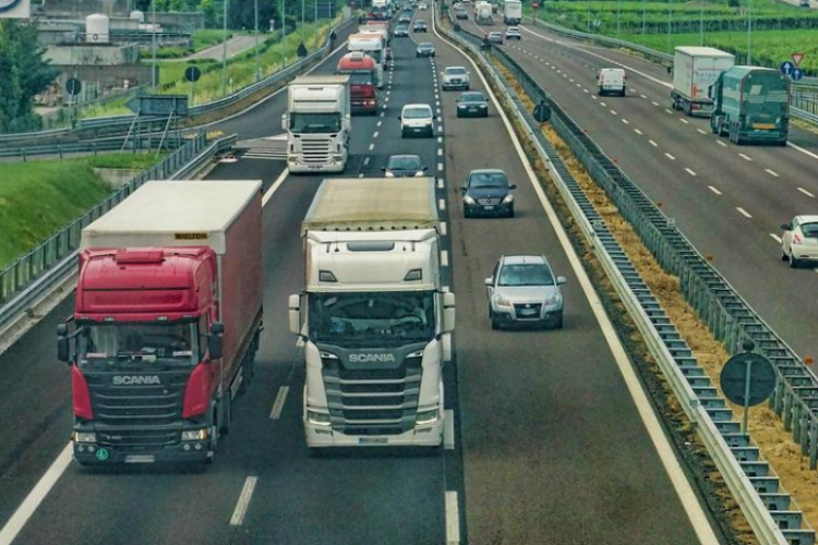 Elkezdődtek az M4 gyorsforgalmi út építési munkálatai Törökszentmiklós és Kisújszállás között