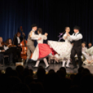 A második adventi gyertya meggyújtása