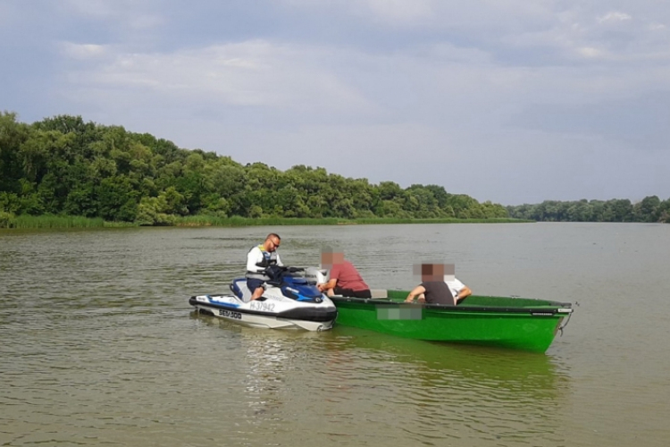 FOKOZOTT ELLENŐRZÉS A TISZA-TÓ TÉRSÉGÉBEN 