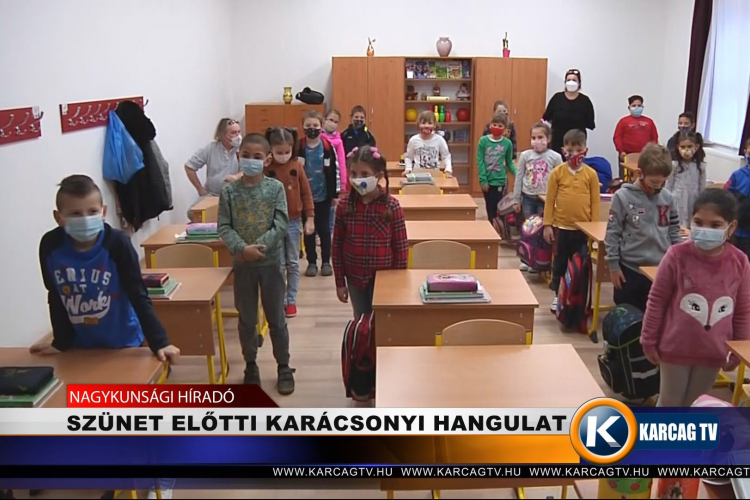 SZÜNET ELŐTTI KARÁCSONYI HANGULAT