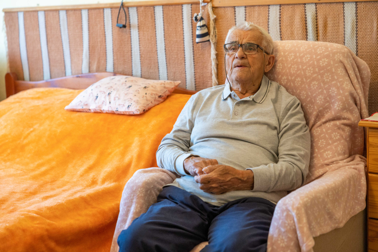 90. születésnapján köszöntötték Barta Sándort