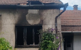  Szoba égett egy abádszalóki házban