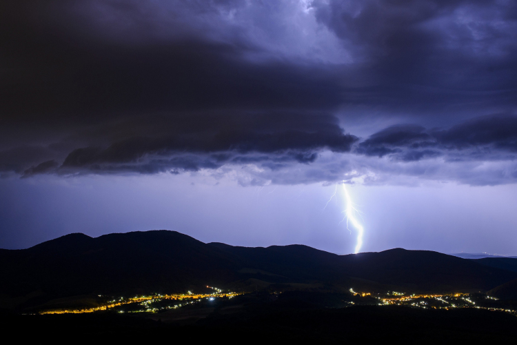 Hatmilliárdnyi kártérítést fizettek ki a nyári viharok miatt