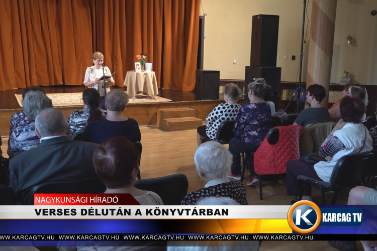 VERSES DÉLUTÁN A KÖNYVTÁRBAN