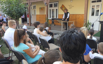 TANÉVNYITÓ A MŰVÉSZETI ISKOLÁBAN