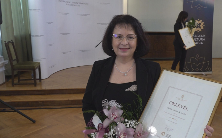 MINISZTERI ELISMERÉS