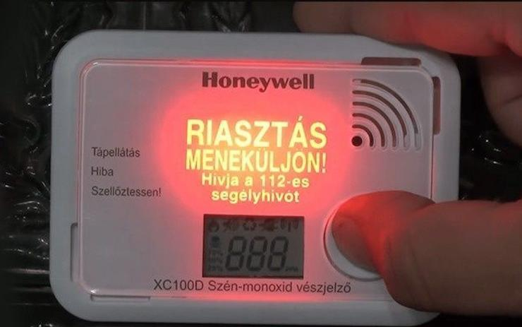  Lakásotthonban élőket mentett meg a szén-monoxid-érzékelő