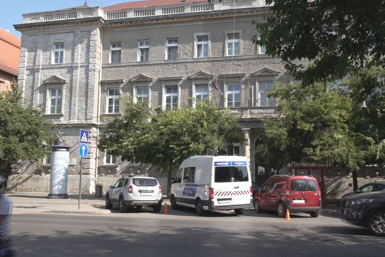 FELELŐTLEN SOFŐR