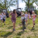 Családi nap és traktoros ügyességi verseny