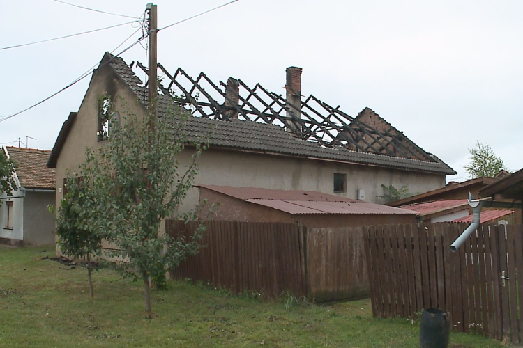 Villám csapott a házba