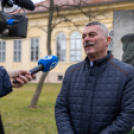 Koszorúzás Mándoky Kongúr István szobránál