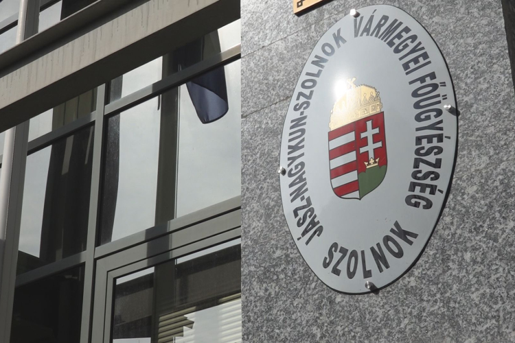 SZOMSZÉDJÁT ZAKLATTA